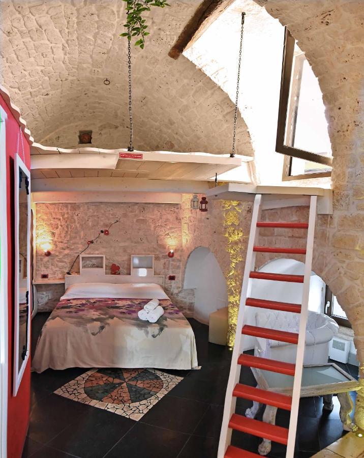L'Angolo Di Gaudi, Casa Mila Putignano Exterior foto