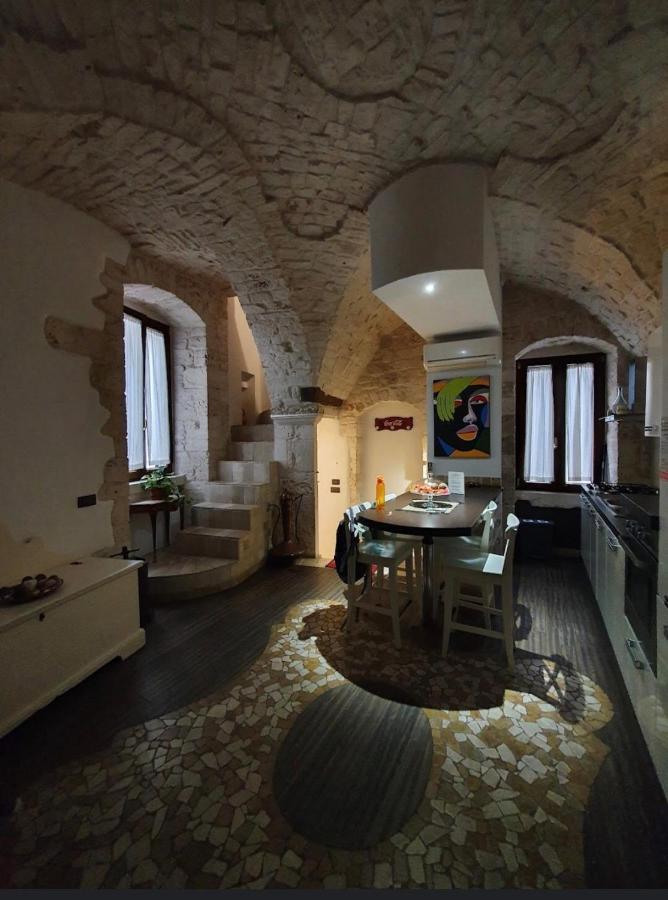 L'Angolo Di Gaudi, Casa Mila Putignano Exterior foto